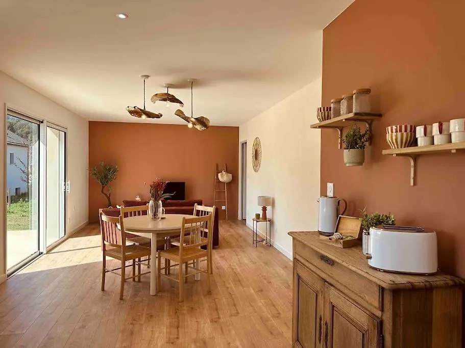 Maisonnette Avec Vue Montagne Et Jardin Gerde